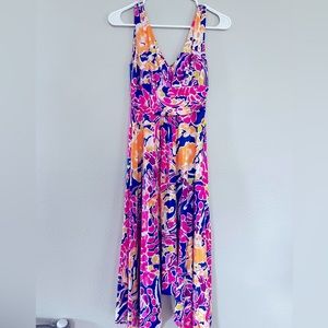 Sloane midi handkerchief dress in catch and release. EUC